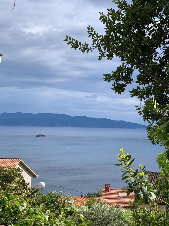 Deluxe Apartment Dora With A Private Parking, Terrace And See View Rijeka Luaran gambar